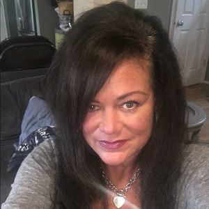 Meet your Posher, Joan